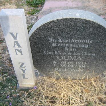 ZYL Ouma, van 1933-2004