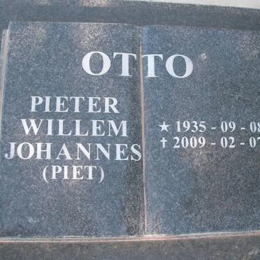 Free State, WESSELSBRON district, Mooiveld 120, farm cemetery