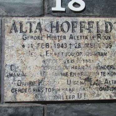 HOFFELDT Hester Aletta nee LE ROUX 1943-2009