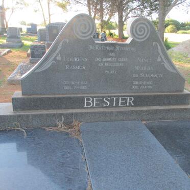 BESTER Lourens Rasmus 1888-1965 &amp; Nancy Matilda SCHOEMAN 1890-1951