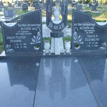BURGER Johan Pieter Hendrik 1912-1991 &amp; Engela Elizabeth 1913-1998