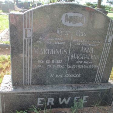 ERWEE Marthinus 1892-1957 &amp; Anna Magdalena MALAN 1896-1974
