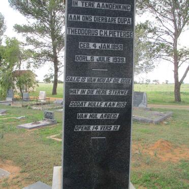 PIETERSE Theodorus C.H. 1859-1939 &amp; Johanna C. VILJOEN 1859-1939