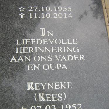 ROOYEN Reyneke, van 1952- &amp; Catharina Elizabeth 1955-2014