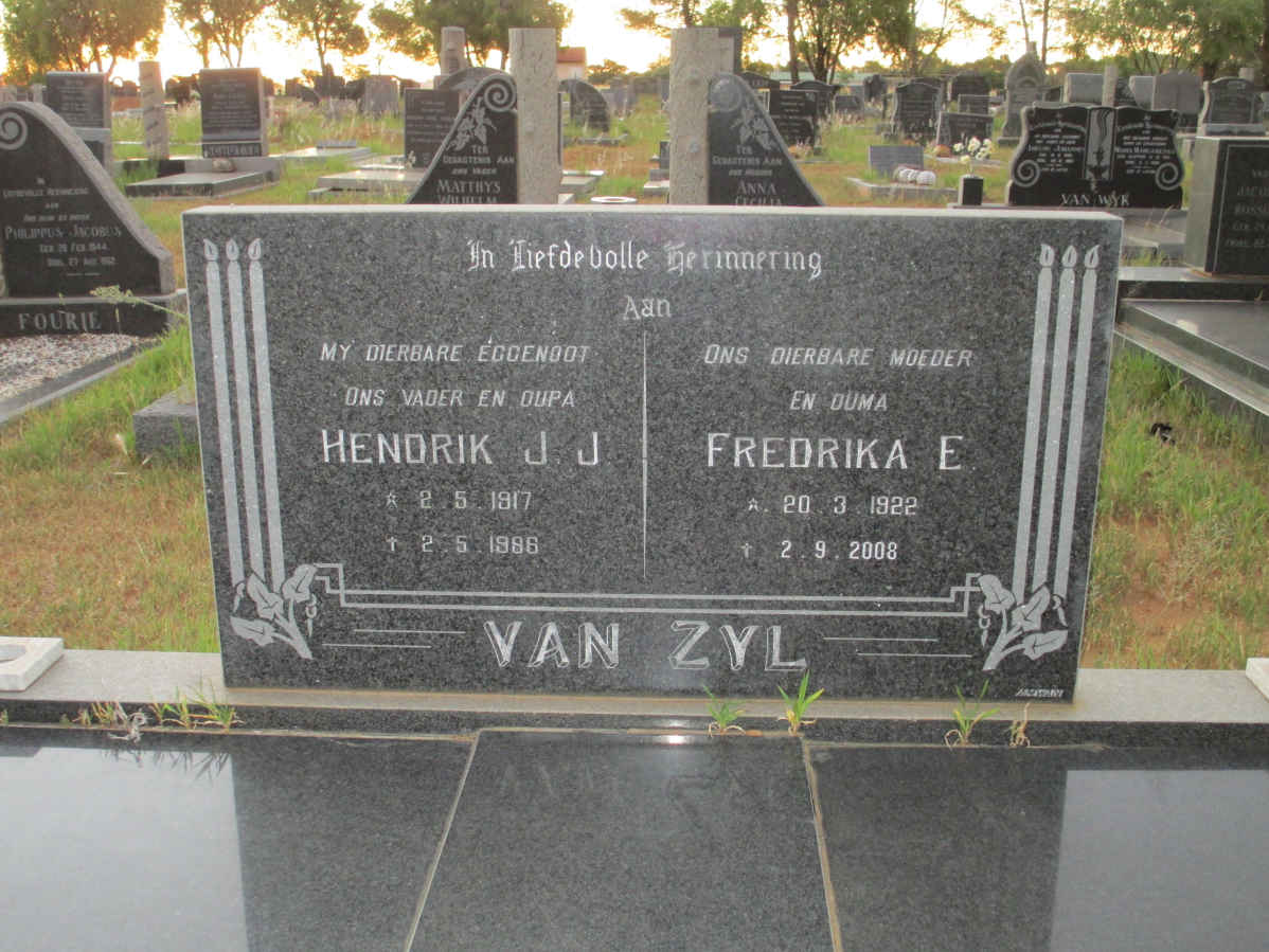 ZYL Hendrik J.J., van 1917-1986 &amp; Fredrika E. 1922-2008