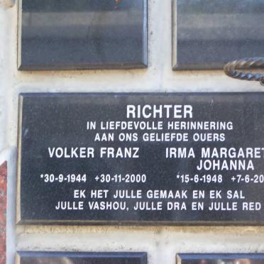 RICHTER Volker Franz 1944-2000 &amp; Irma Johanna Margaretha 1948-2005