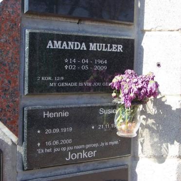 MULLER Amanda 1964-2009 :: JONKER Hennie 1919-2008 &amp; Susie 19??-