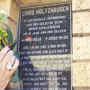HOLTZHAUSEN Chris 1982-2002