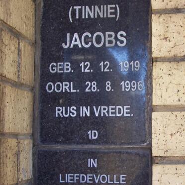 JACOBS Abraham Marthinus 1919-1996 :: PEARSON Maria Wilhelmina Dorothea 1939-19??