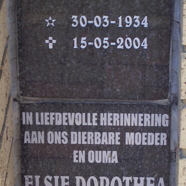 LUPKE F.F. 1934-2004 :: MARX Elsie Dorothea 1941-2004