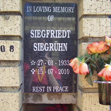 SIEGRUHN Siegruhn 1933-2010