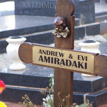 AMIRADAKI Andrew &amp; Evi