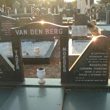 BERG Jan Johannes, van den 1905-1981 &amp; Magdalena Johanna Francina 1916-1973 