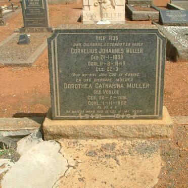 MULLER Cornelius Johannes 1889- 1949 &amp; Dorothea Catharina VOSLOO 1891-1952