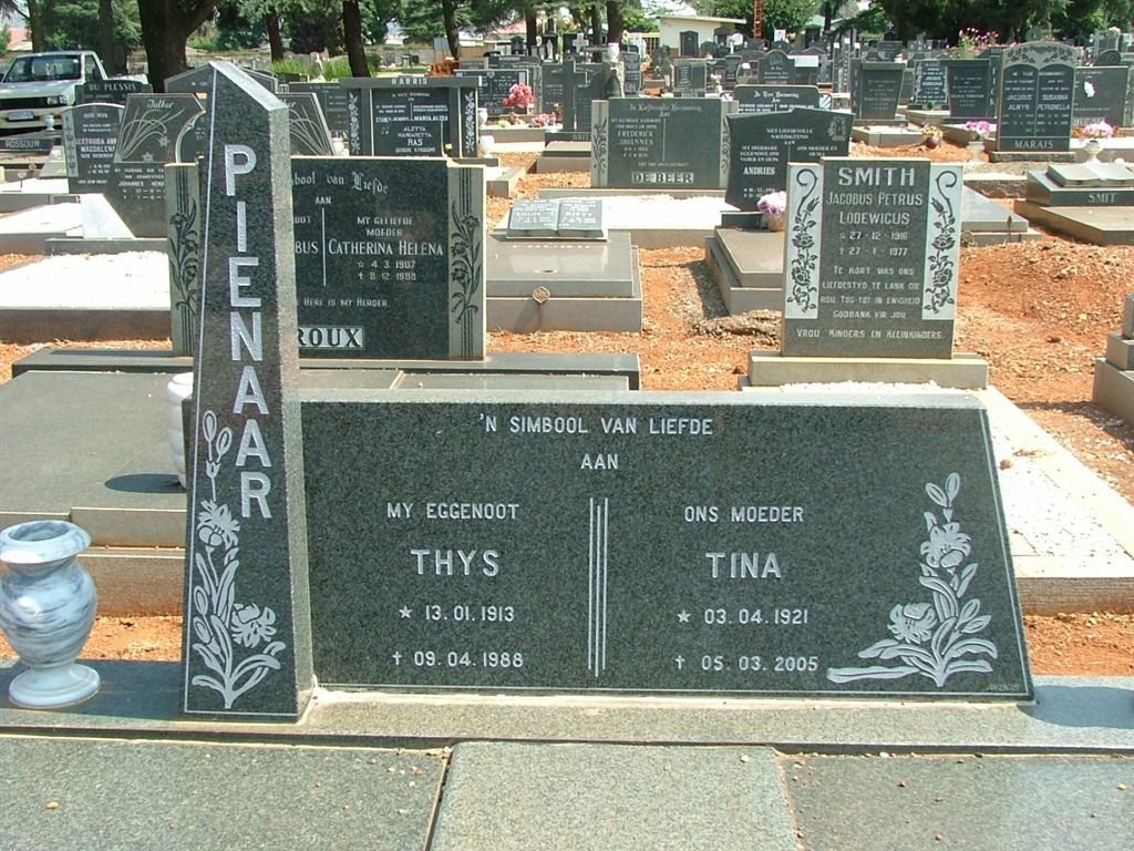 PIENAAR Thys 1913-1988 &amp; Tina 1921-2005