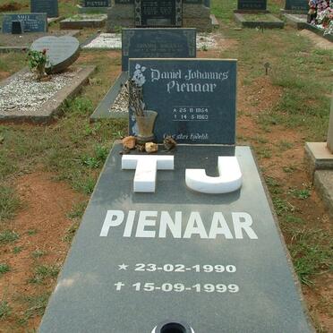PIENAAR Daniel Johannes 1954-1963 :: PIENAAR T.J. 1990-1999