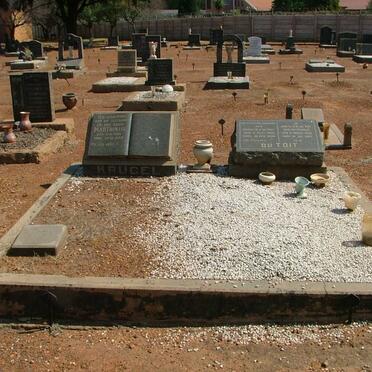 TOIT Ernst D.J., du 1867-1940 &amp; Judith S.H. DU PLESSIS 1868-1967 :: KRUGEL Marthinus 1885-1958