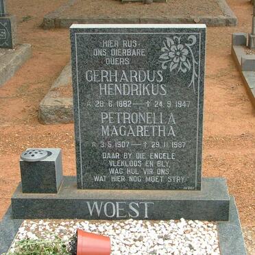 WOEST Gerhardus Hendrikus1882-1947 &amp; Petronella Magaretha 1907-1987