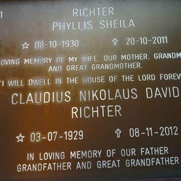 RICHTER Claudius Nikolaus David 1929-2012 &amp; Phyllis Sheila 1930-2011