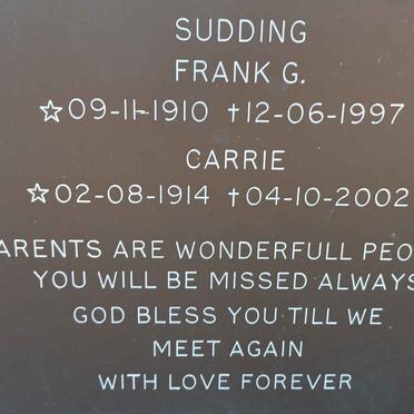 SUDDING Frank G 1910-1997 &amp; Carrie 1914-2002