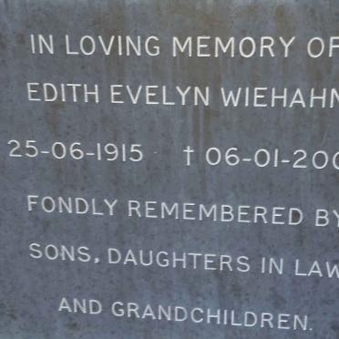 WIEHAHN Edith Evelyn 1915-2000