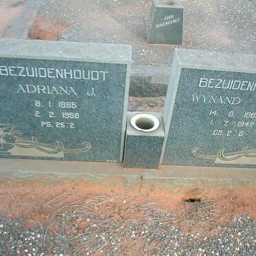 BEZUIDENHOUDT Wynand J. C. 1860-1942 &amp; Adriana J. 1865-1958