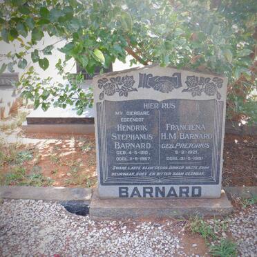 BARNARD Hendrik Stephanus 1910-1957 &amp; Franciena H.M. PRETORIUS 1921-1981