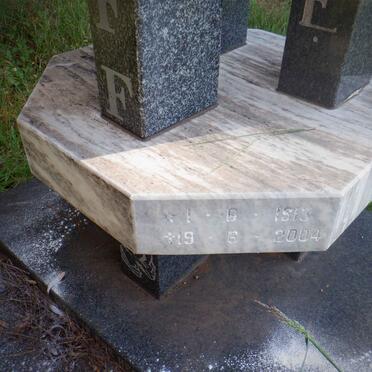 ELOFF Willem J. 1911-1984 &amp; C.M.M.E. 1913-2004