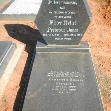 JONES Pieter Retief Pretoruis 1898-1974 &amp; Emmerentia Johanna Petronella 1909-1998