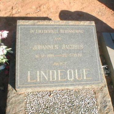 LINDEQUE Johannes Jacobus 1919-1970