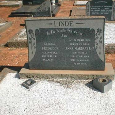 LINDE George Frederick 1903-1981 &amp; Anna Margaretha WESSELS 1904-1967