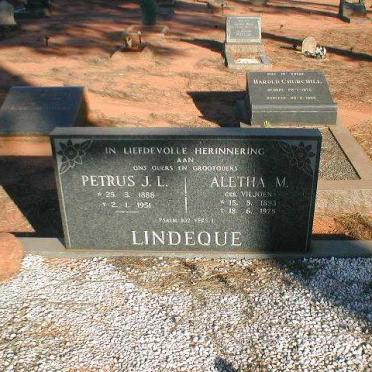 LINDEQUE Petrus J.L. 1888-1951 &amp; Aletha M. VILJOEN 1893-1978