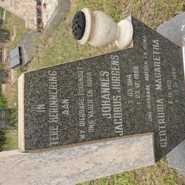 KOTZE Johannes Jacobus Jurgens 1914-1988 &amp; Gertruida Margaretha 1912-1999