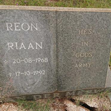 MERWE Reon Riaan, van der 1968-1992