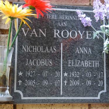 ROOYEN Nicholaas Jacobus, van 1927-2005 &amp; Anna Elizabeth 1932-2009