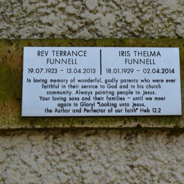 FUNNELL Terrance 1923-2013 &amp; Iris Thelma 1929-2014