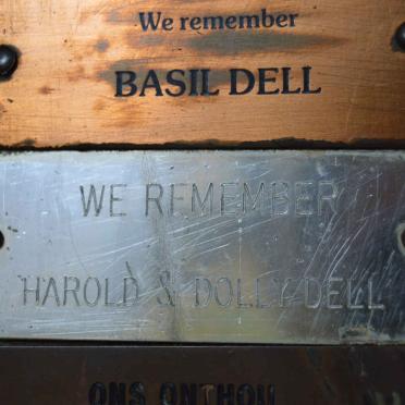 DELL Harold &amp; Dolly 