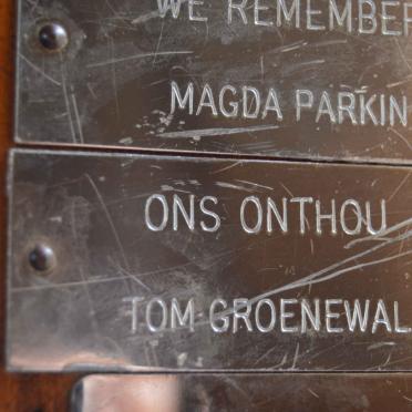 GROENEWALD Tom
