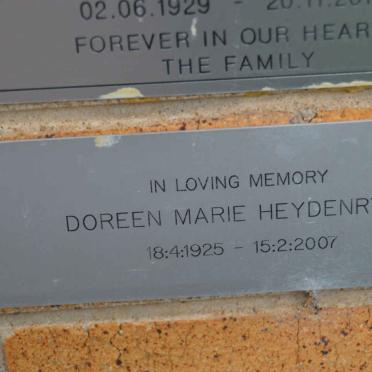 HEYDENRYCH Doreen Marie 1925-2007