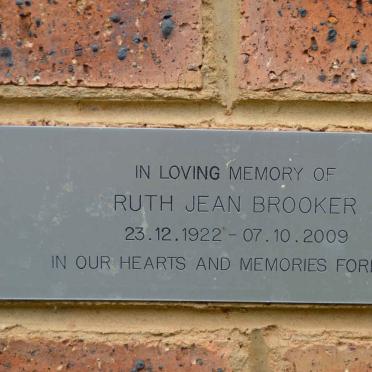 BROOKER Ruth Jean 1922-2009