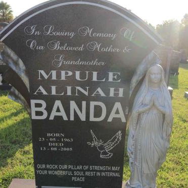 BANDA Mpule Alinah 1963-2005