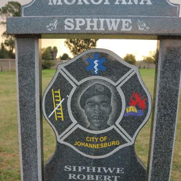 MOROPANE Siphiwe Robert Mamphake 1990-2018
