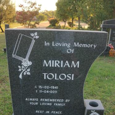 MAKWAKWA Miriam Tolosi 1941-2011