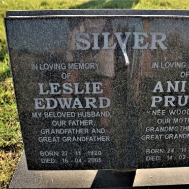 SILVER Leslie Edward 1920-2005 &amp; Anita Prust WOODYATT 1930-2006