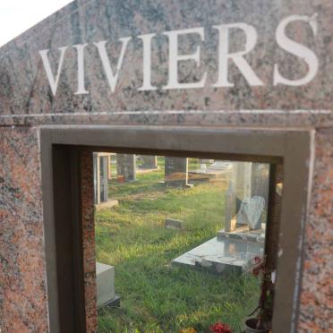VIVIERS Louis Johannes 1963-2006