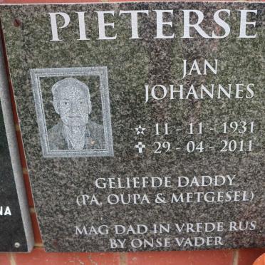 PIETERSE Jan Johannes 1931-2011