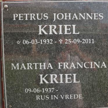 KRIEL Petrus Johannes 1932-2011 &amp; Martha Francina 1937-
