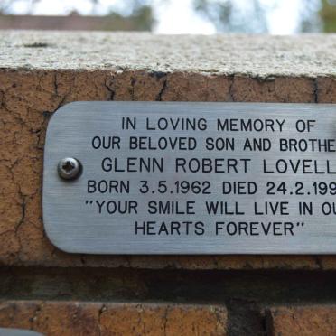 LOVELL Glenn Robert 1962-1996