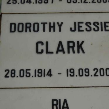 CLARK Dorothy Jessie 1914-2005