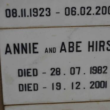 HIRST Abe -2001 &amp;  Annie -1982